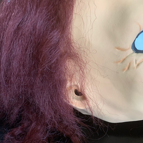 "Hi, I'm Chucky, your friend till the end" - Picture 4 of 8